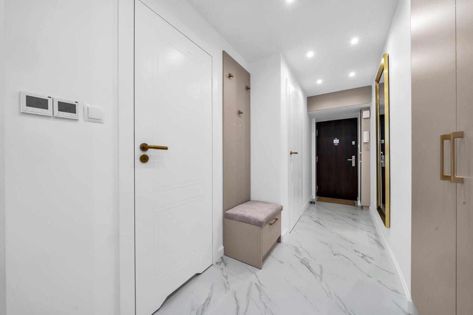 Warsaw Centrum Apartment - Workspace, Balcony - By Rentujemy المظهر الخارجي الصورة
